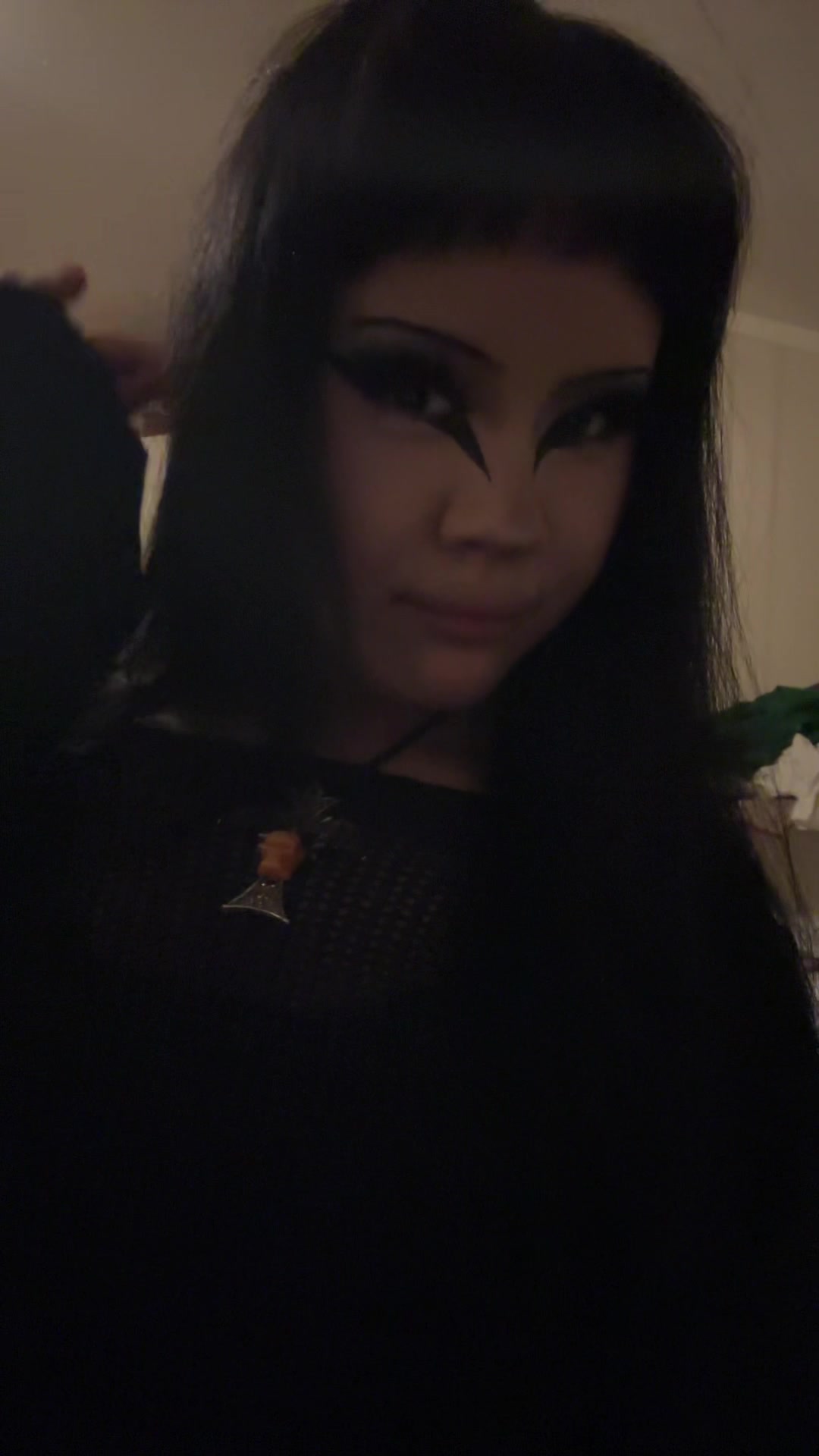 @☠️ CannibalGrrl ୧ ‧₊° 🥩🦴 ⋅