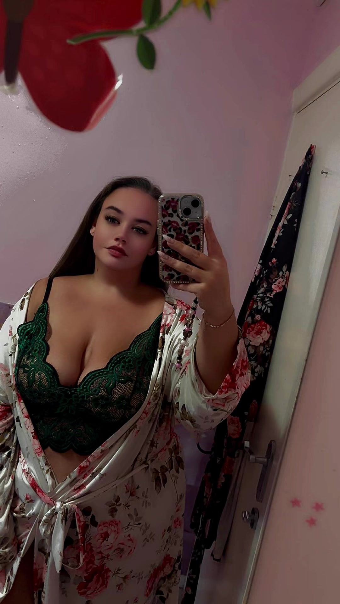 @💕 𝑹𝒐𝒃𝒚𝒏 💕✌️📚💋