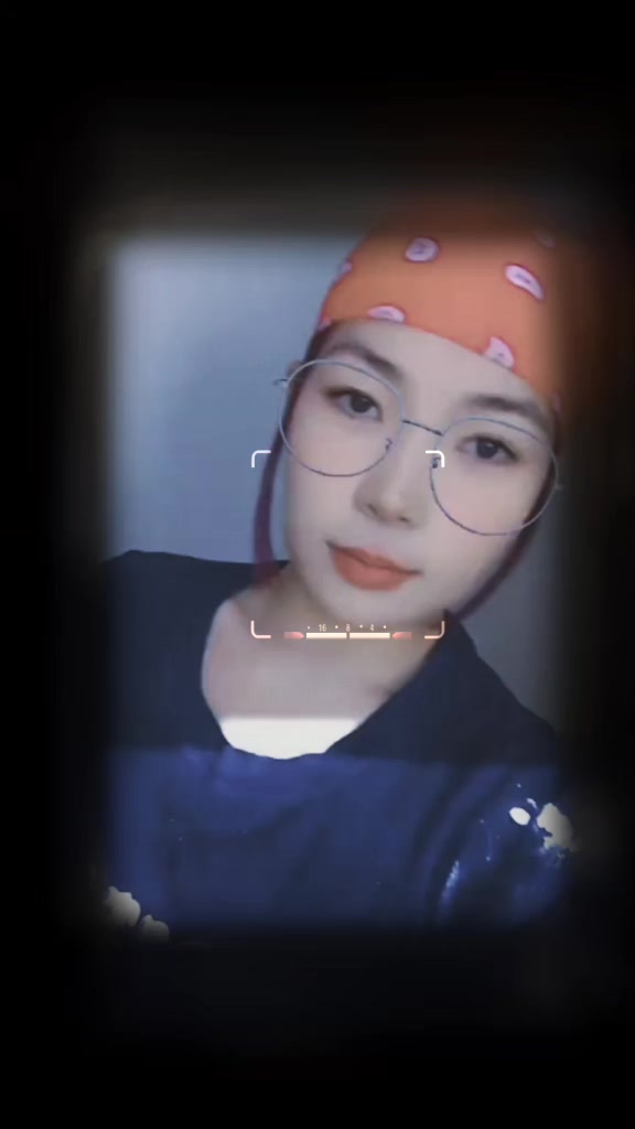 @smile nymka