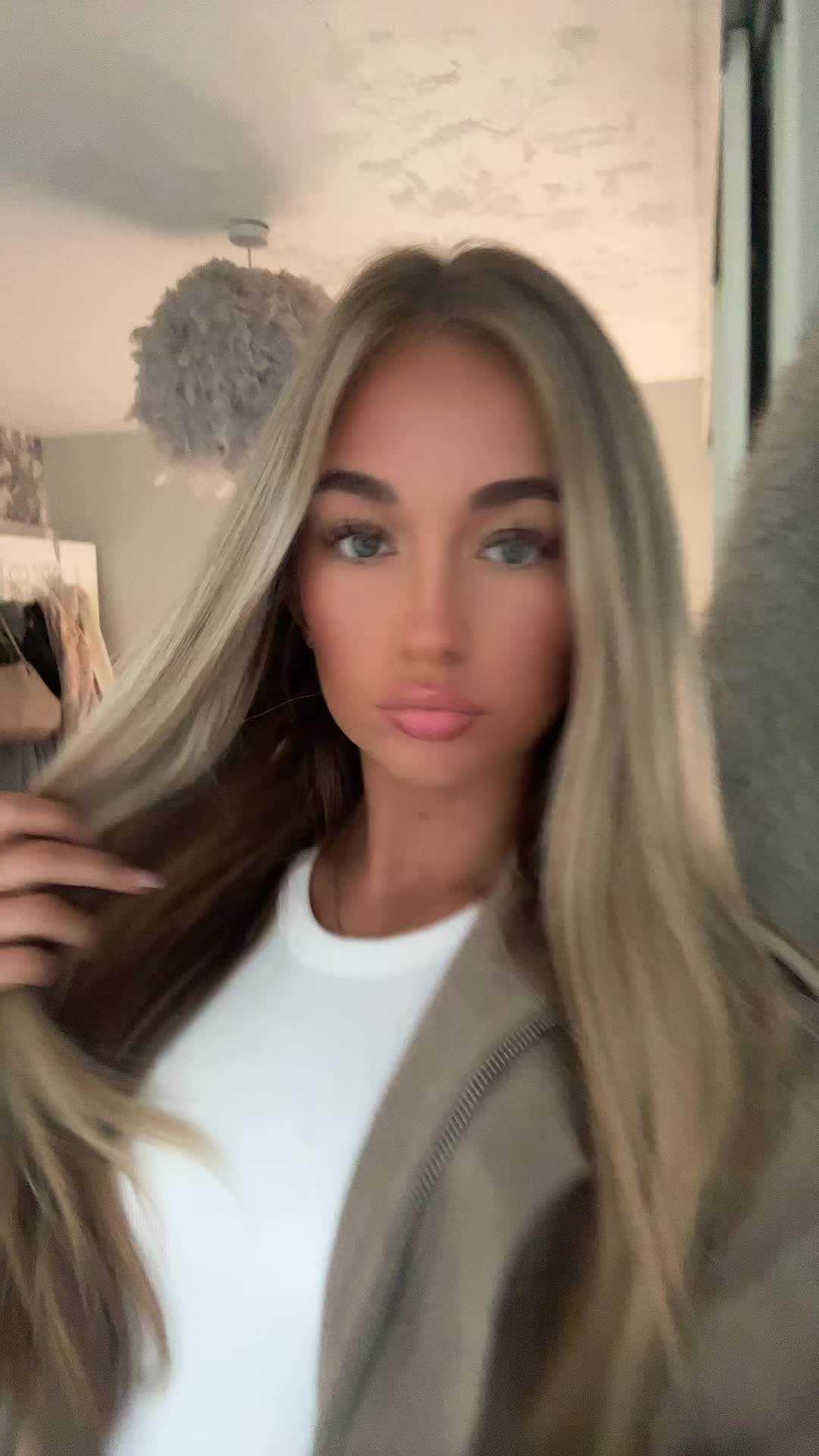 @nicolewestxx