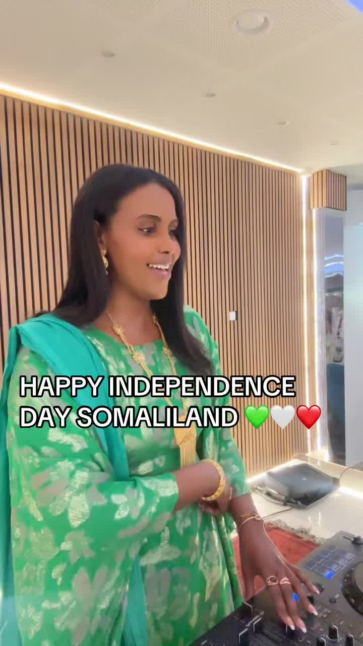 @Dj Fadumo