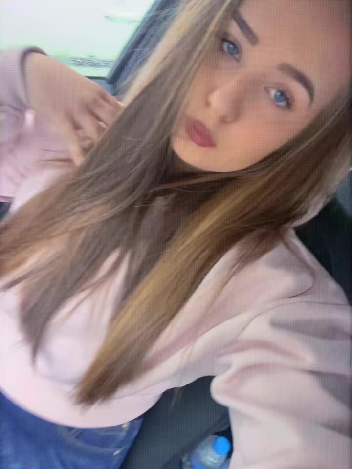 @adi_ivaylova
