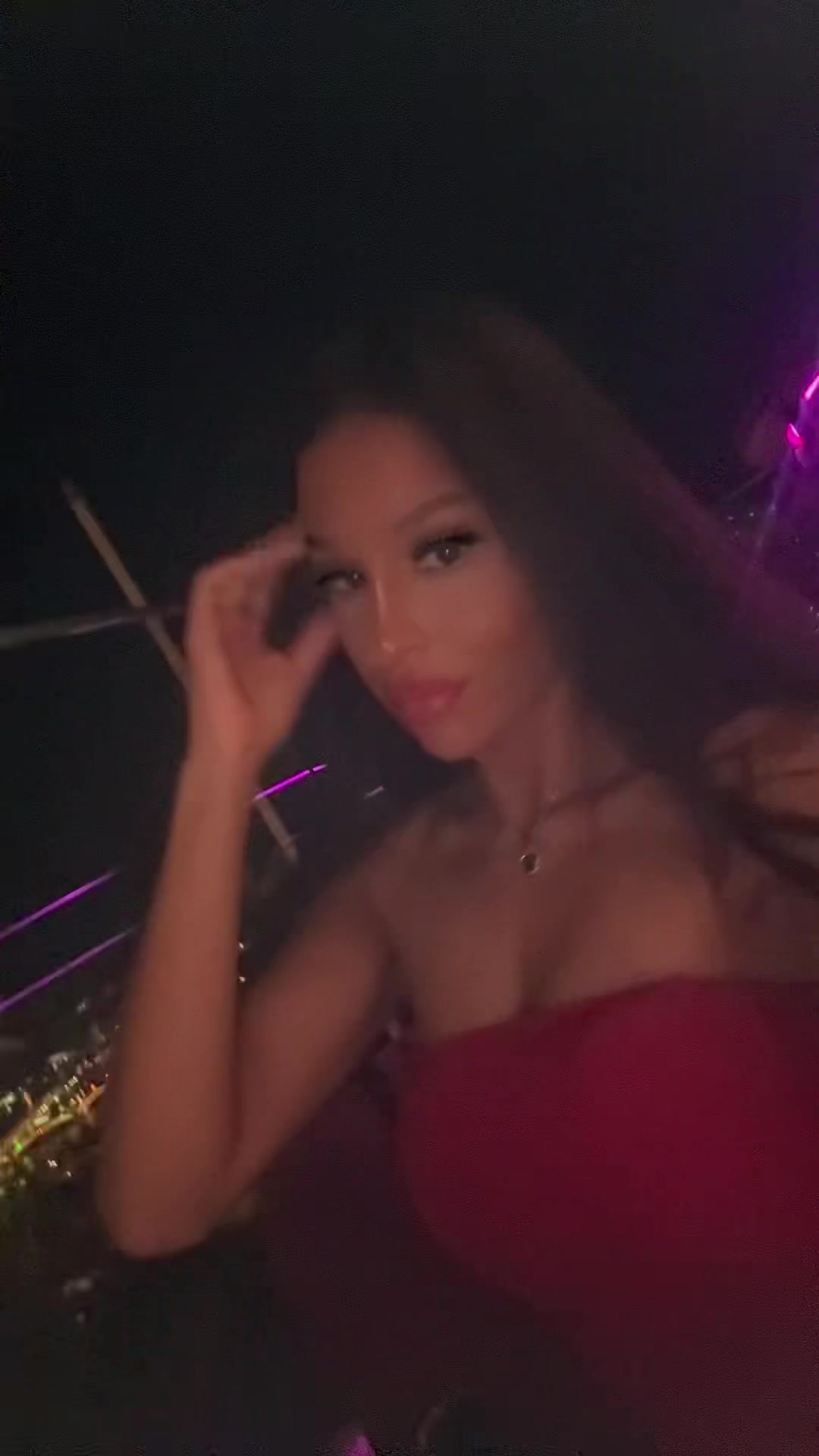 @JNNYFER