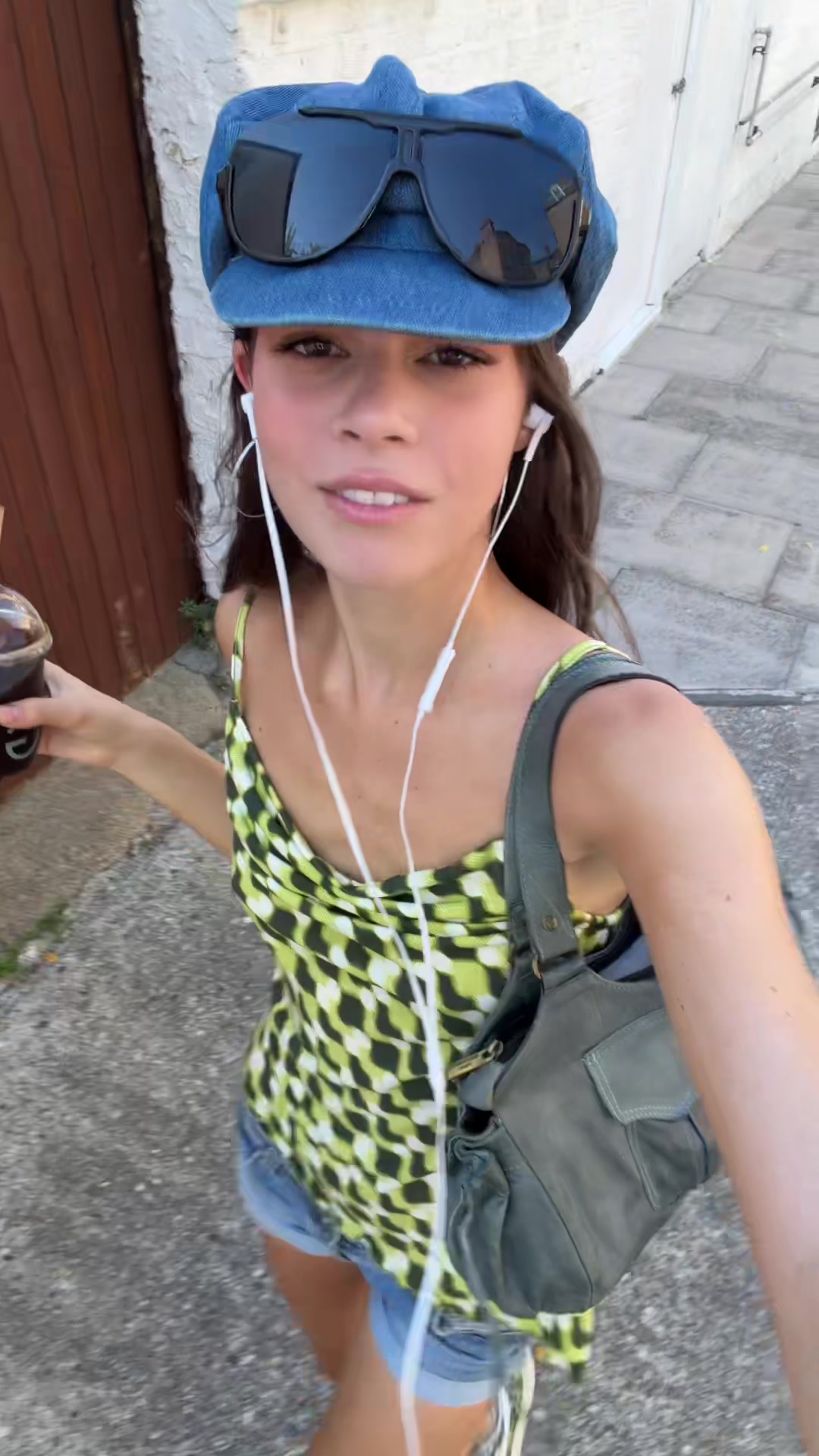 @кейт ★