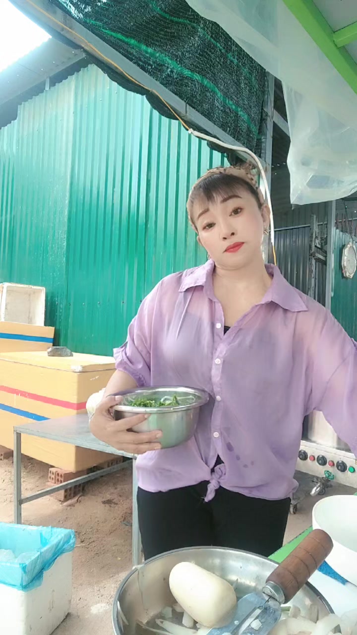 @🆚CÔ HAI NINH THUẬN