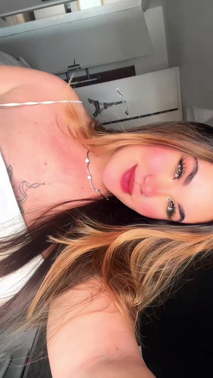 @Lorena flames🔥