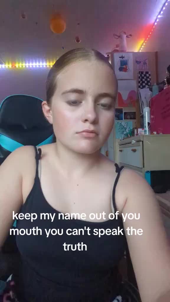 @🧸🎧🫧