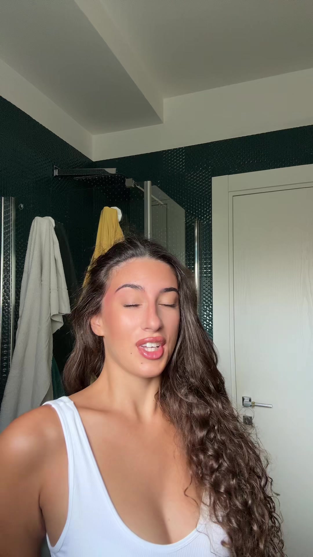 @saravizzocaa