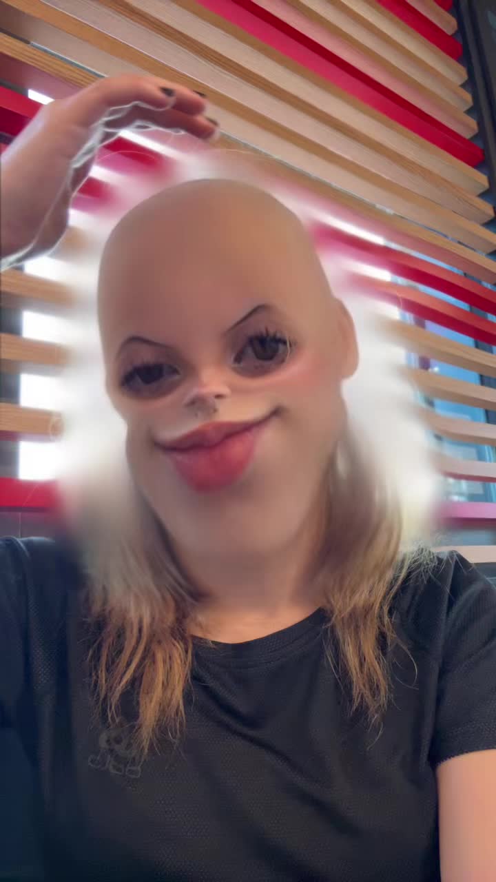 @CALLMEV☣️