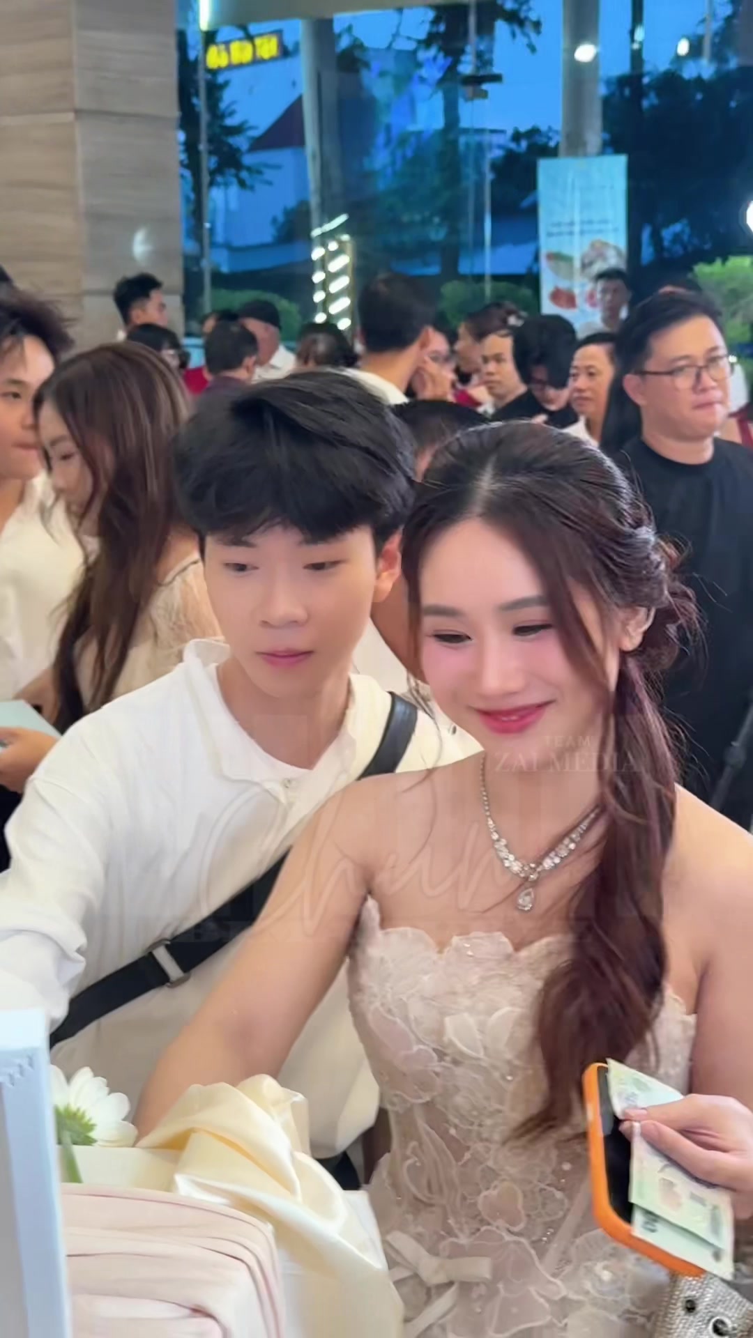 @LẬT TUNG VBIZ