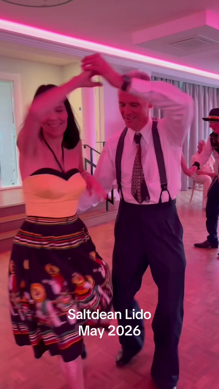 @dancing.chickens1