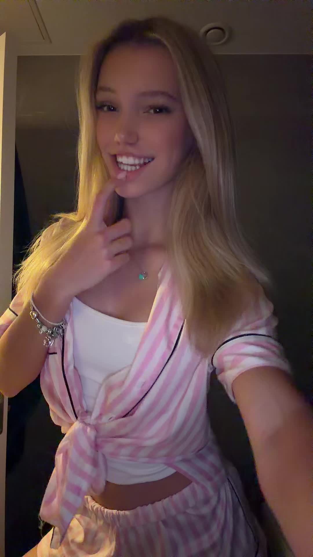 @pchelikkk 🐝