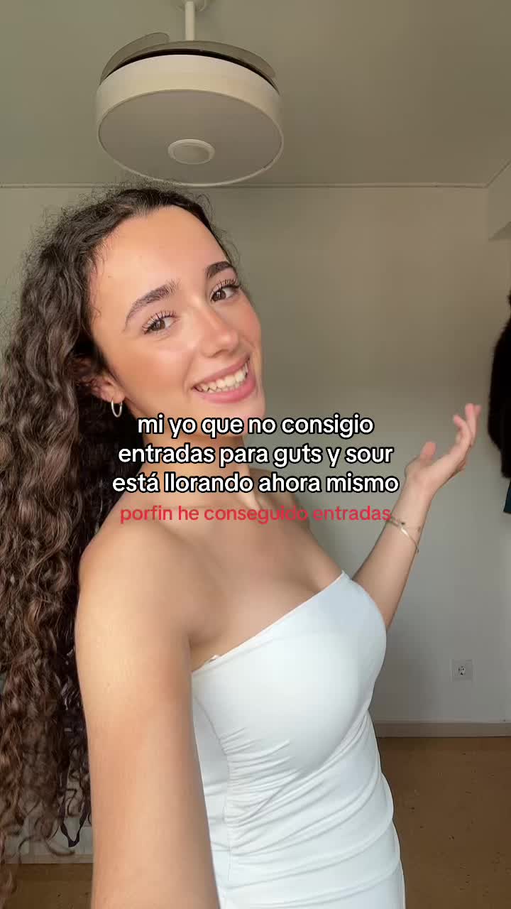 @chachipistachi__