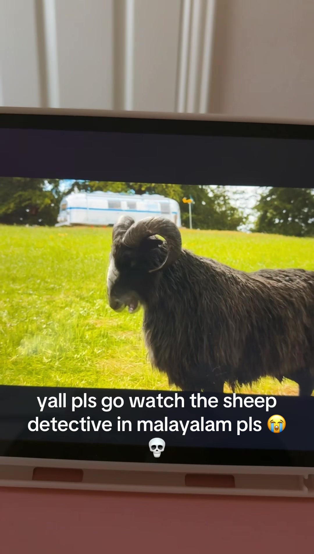 @️