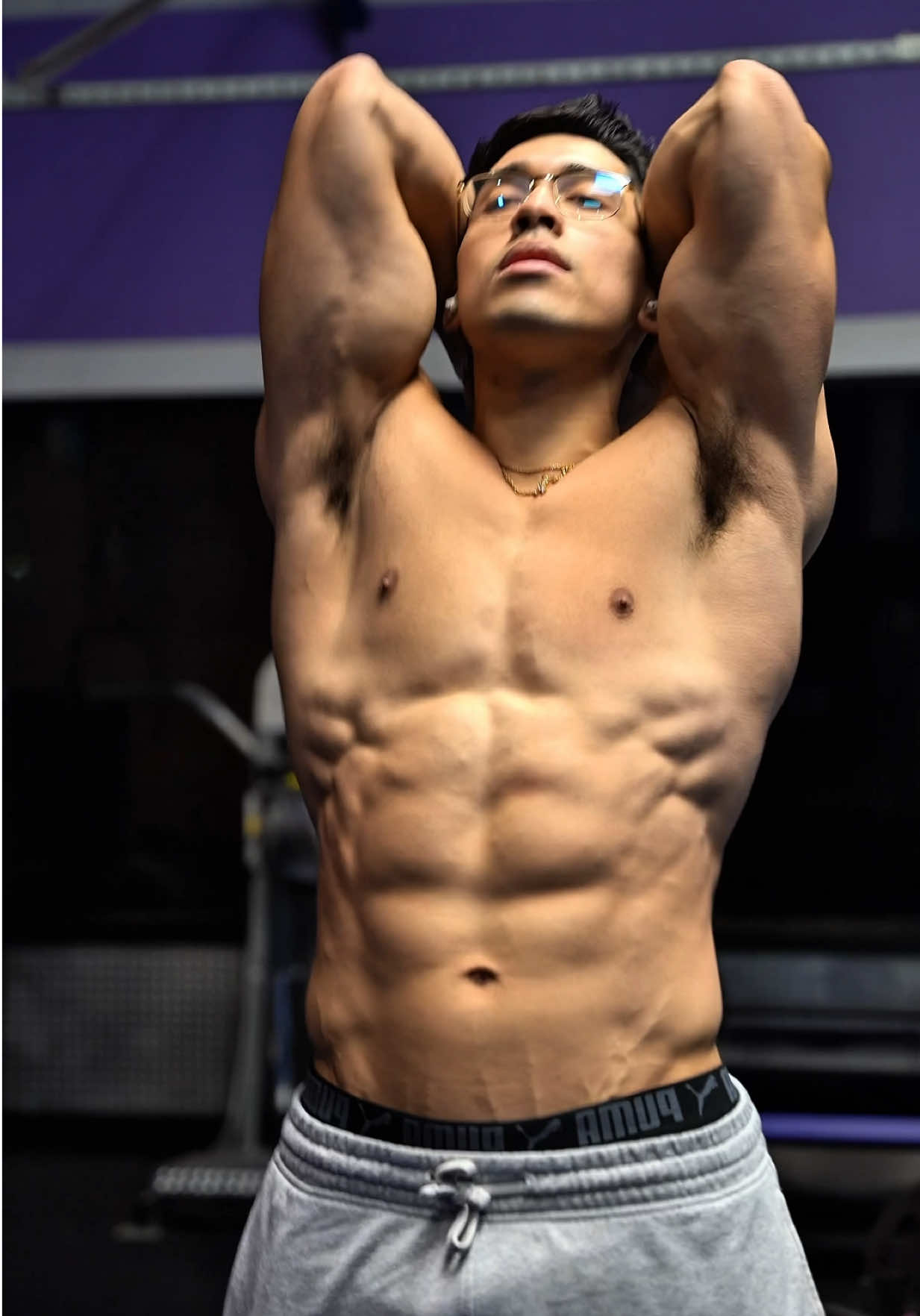 @johnnydivines