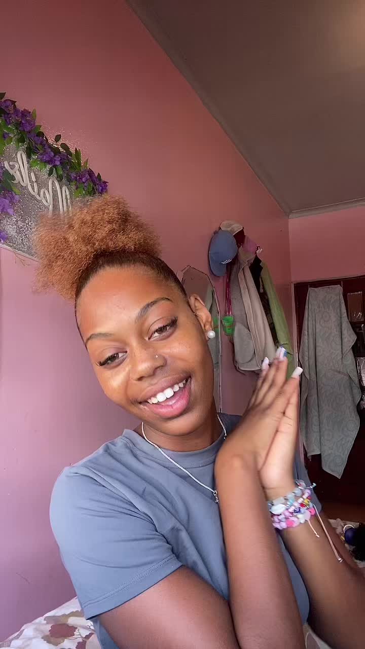 @𝒴𝒶𝓇𝒶💋