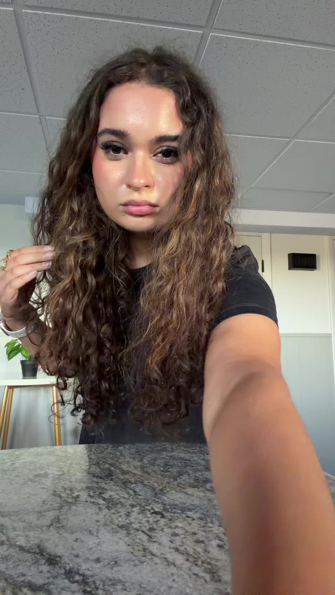 @TyraJade