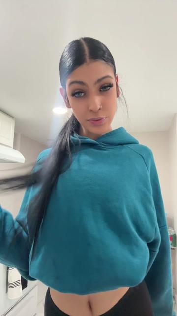 @AshlyyDoll