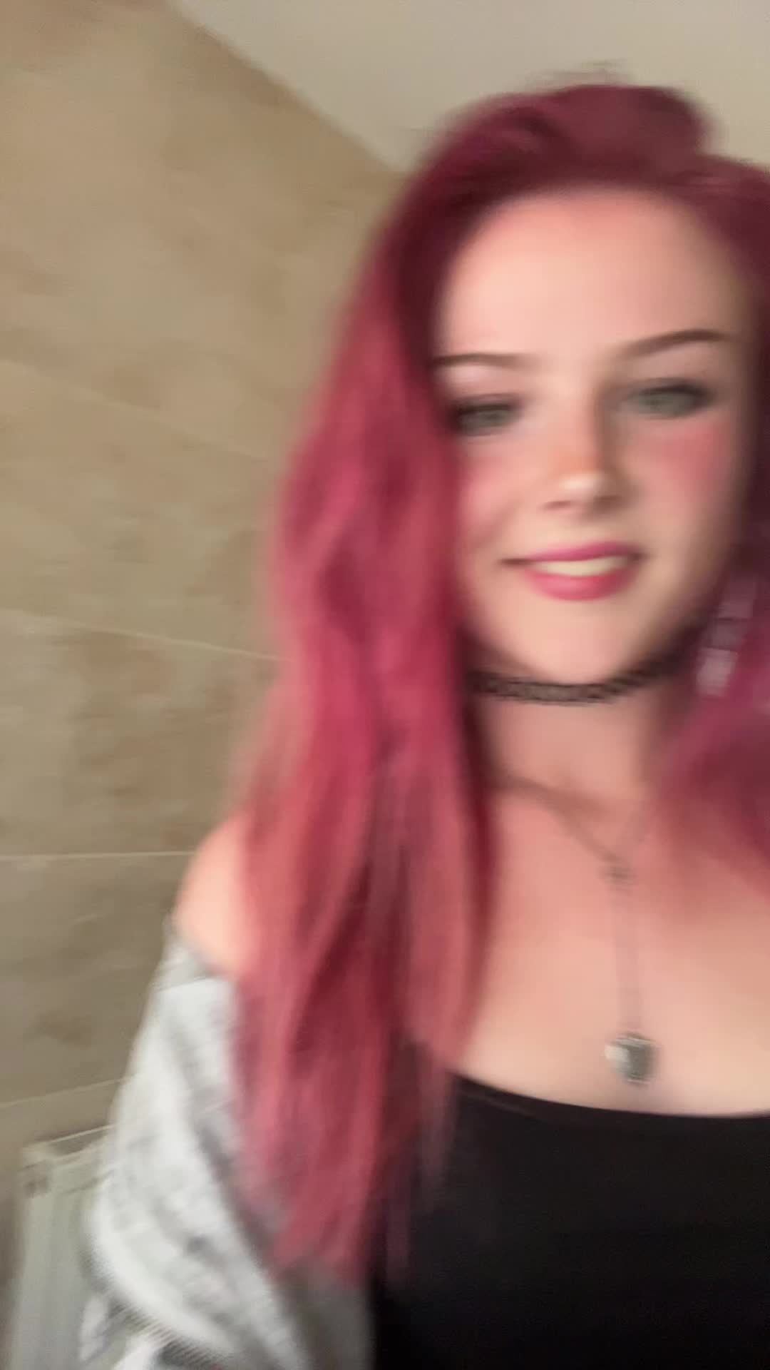 @🦄