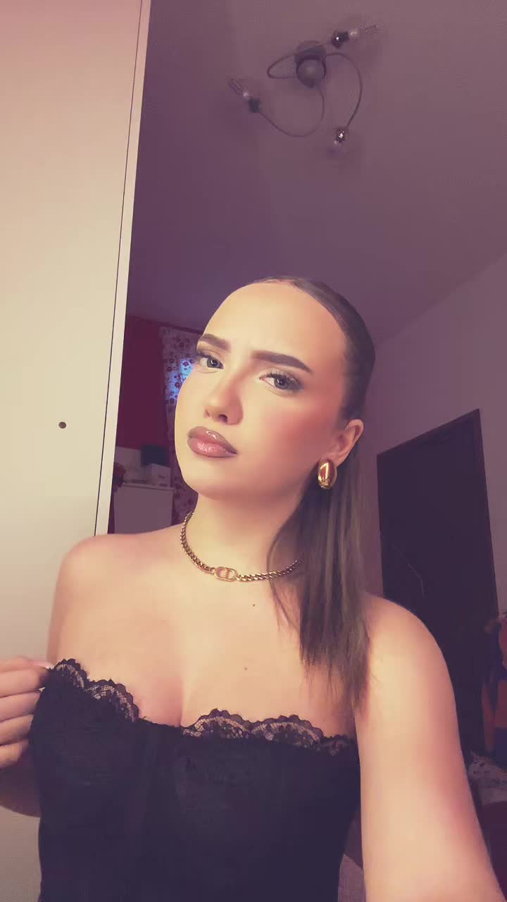 @MIRIANA🖤