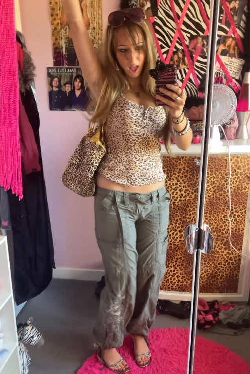 @holly💖🐆🎀⭐️