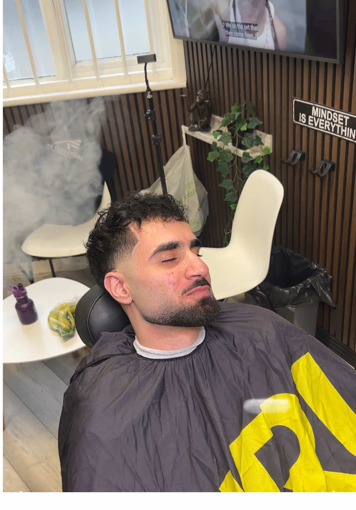 @Infinite barbers