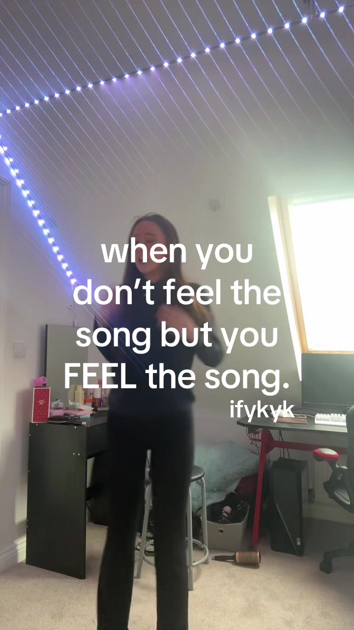 @𝐭𝐚𝐲𝐥𝐨𝐫-𝐫𝐚𝐞.&rsquo;🤍🫶🏽