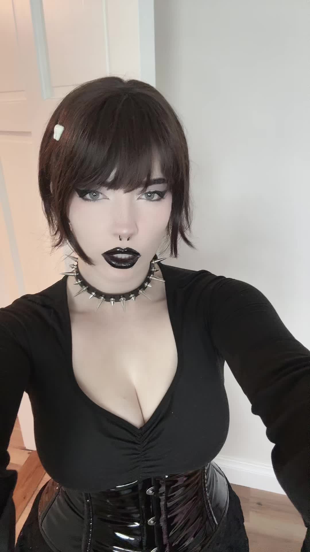 @cutiegothxo