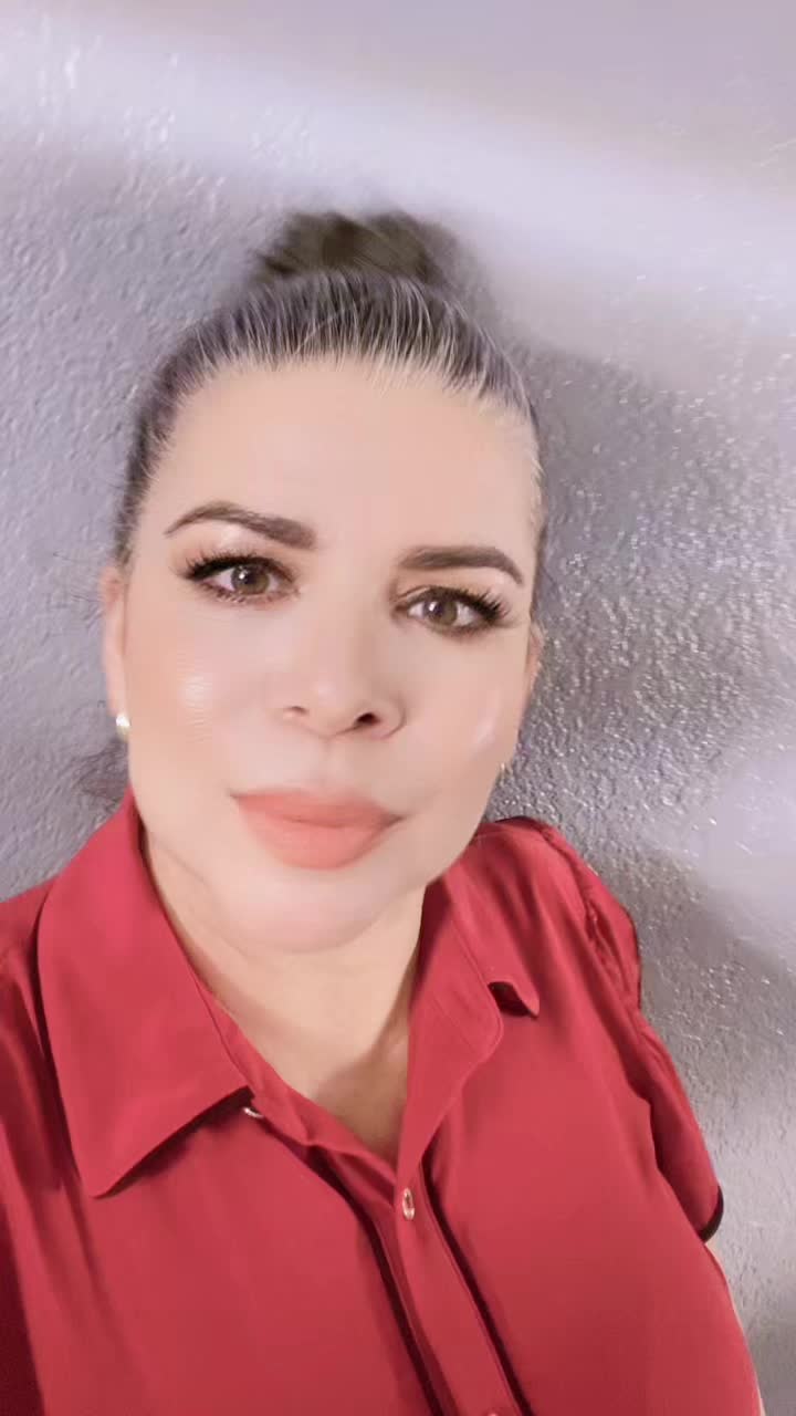 @Ver&oacute;nica
