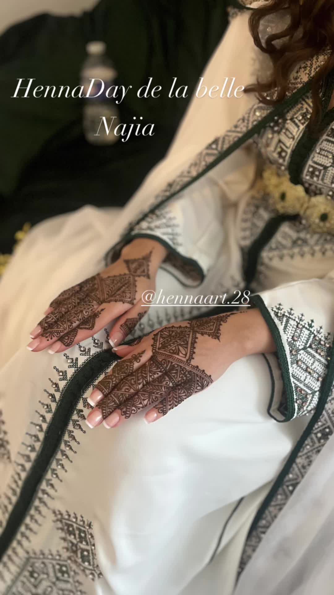 @Hennaart.28