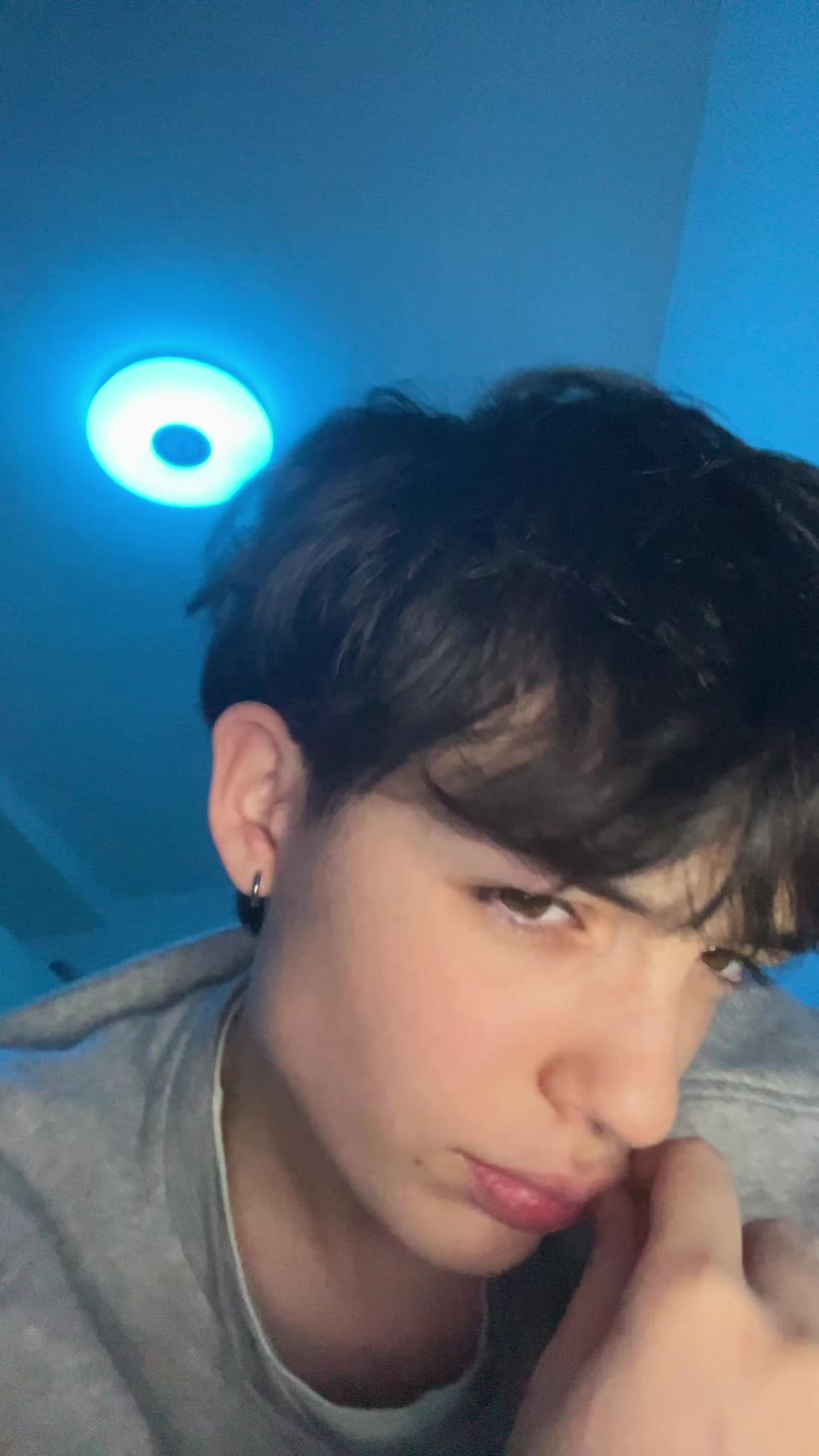 @julia