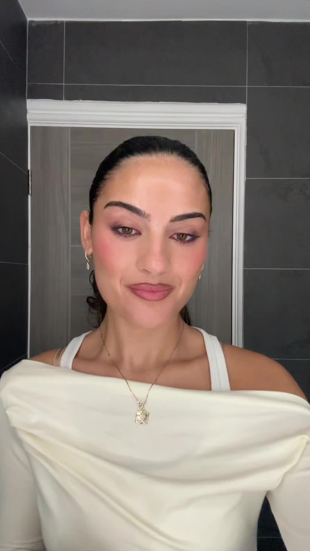 @Kamela Halili