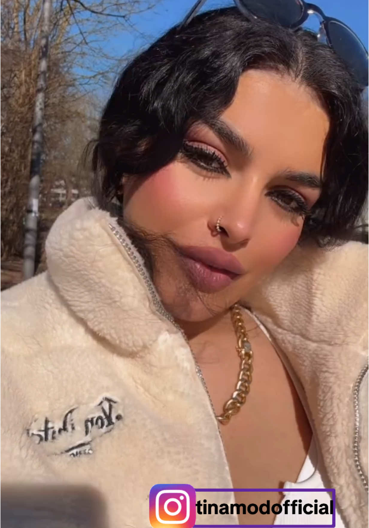 @tinaoffiice