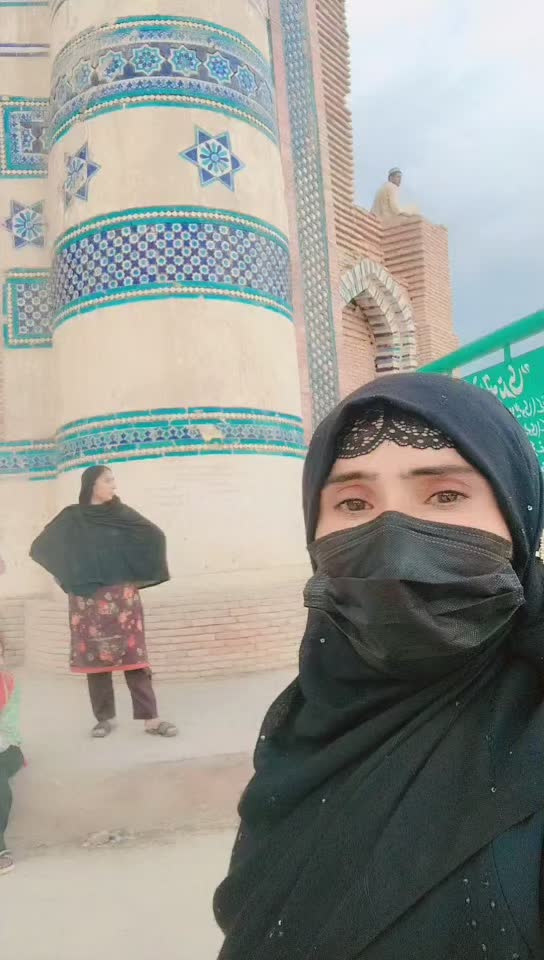 @Sana Malik110