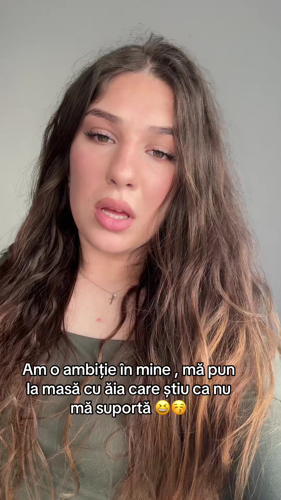 @PAULA 🥷