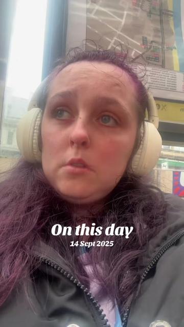 @chloe.Louise madden 2002