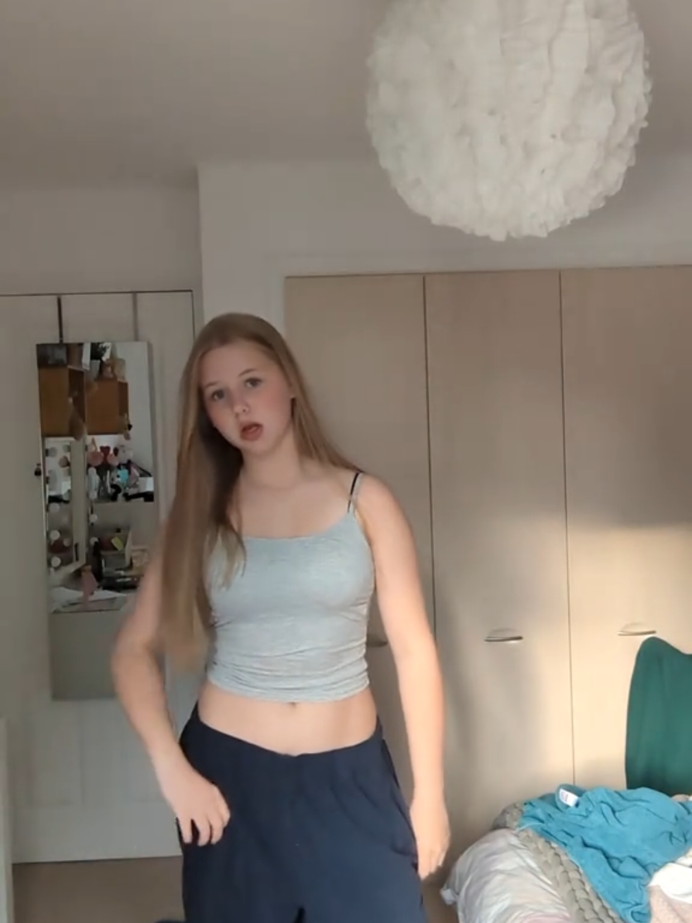 @mo 🐌