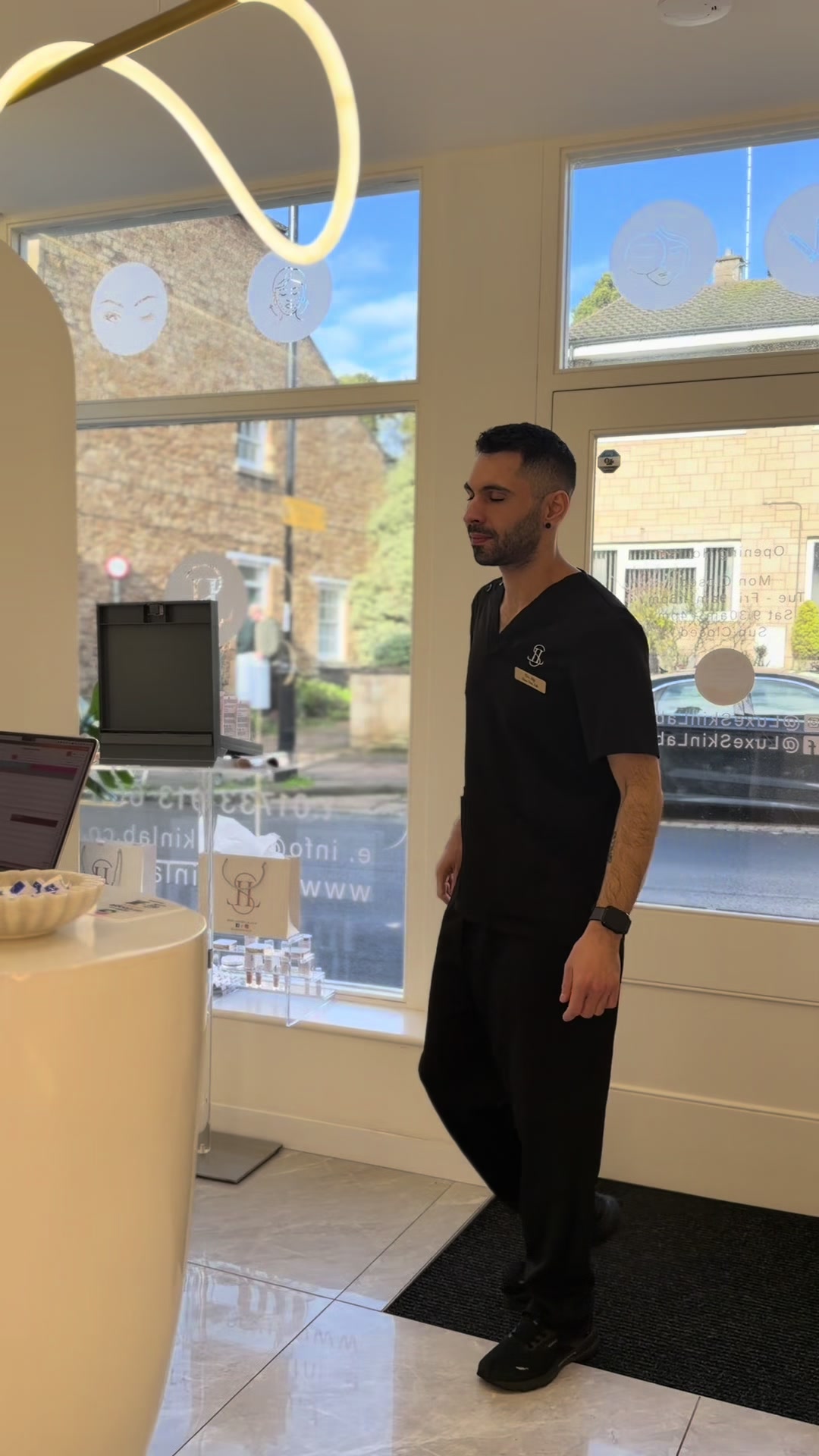 @LuxeSkinLabUk