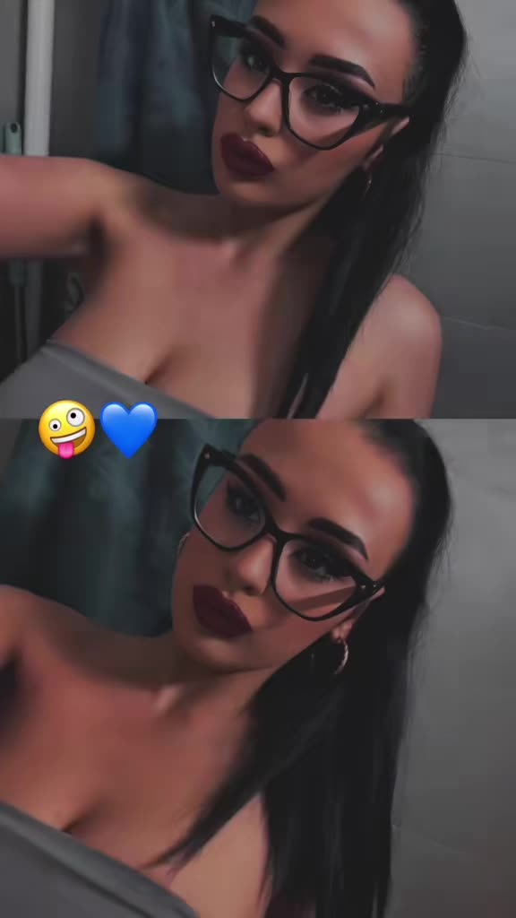 @Denisa Cristina🩵