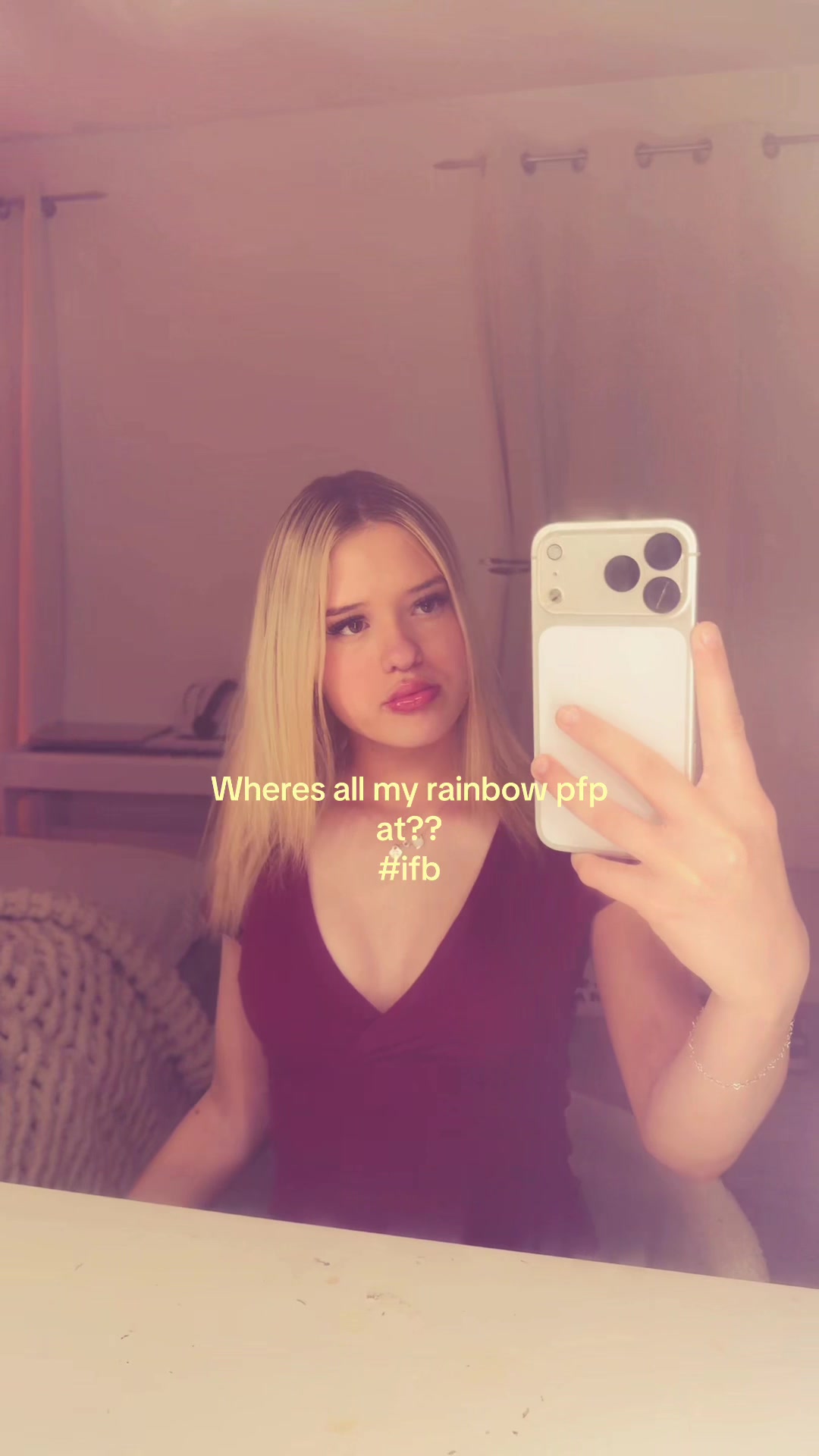 @oliviax03