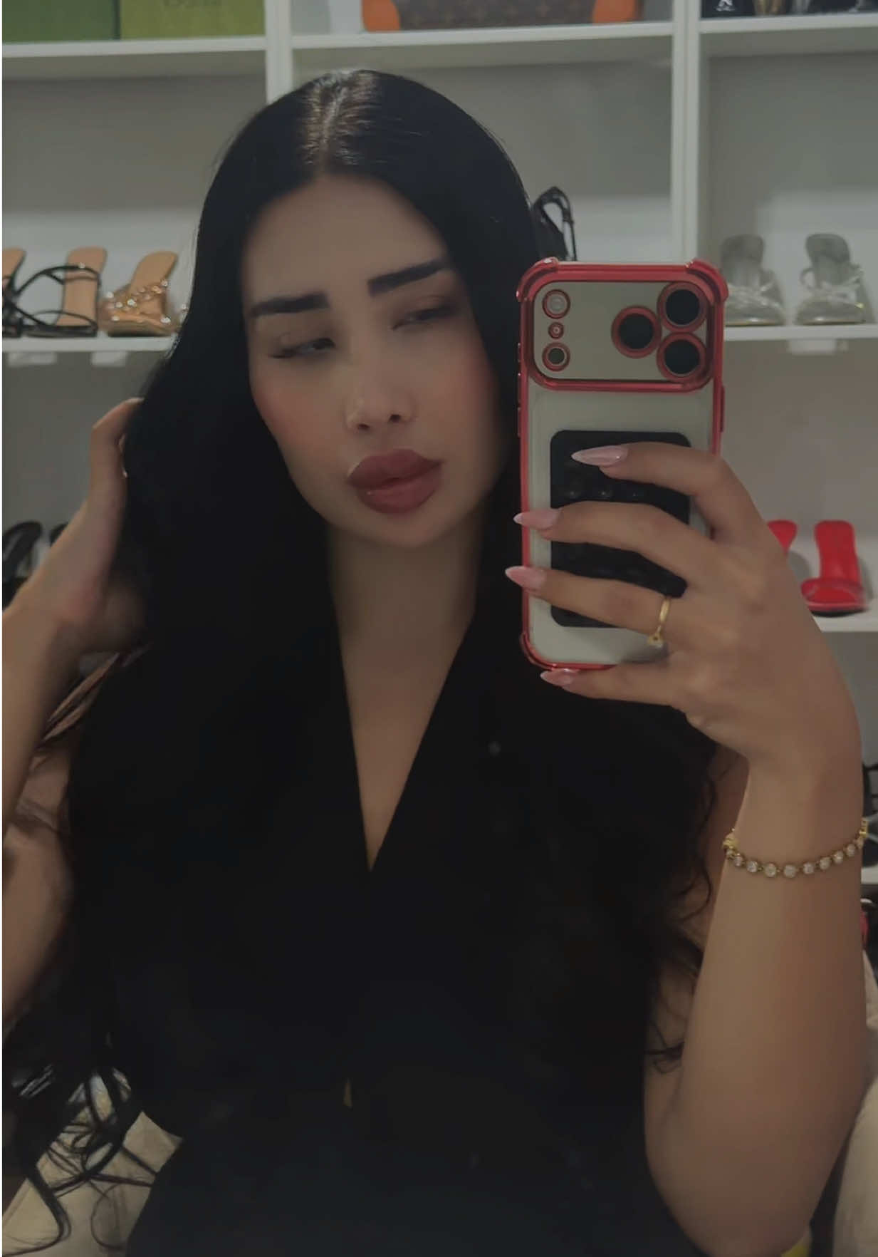 @𝙼 𝙰 𝙽 𝙸 𝚀 𝚄 𝙴 🍒