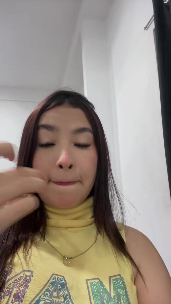 @𝓛🧿