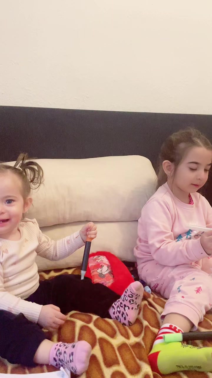 @❤️Mukaddes❤️Cennet❤️Yaşhar❤️