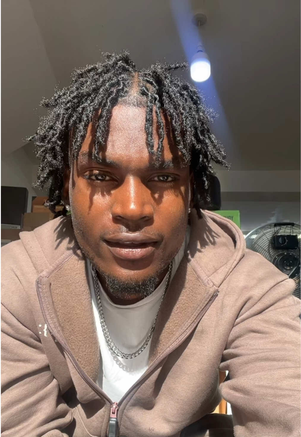 @SAGGZMAB