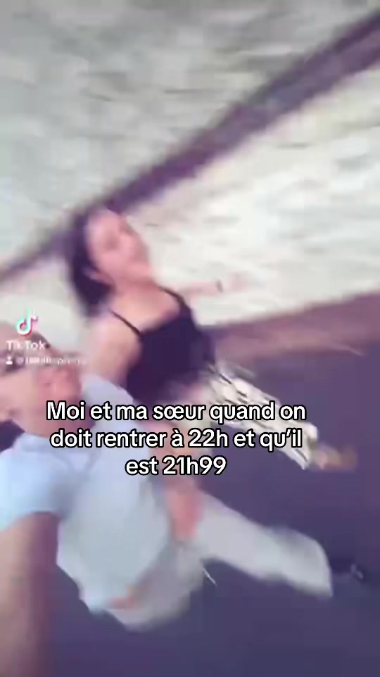 @Zelie