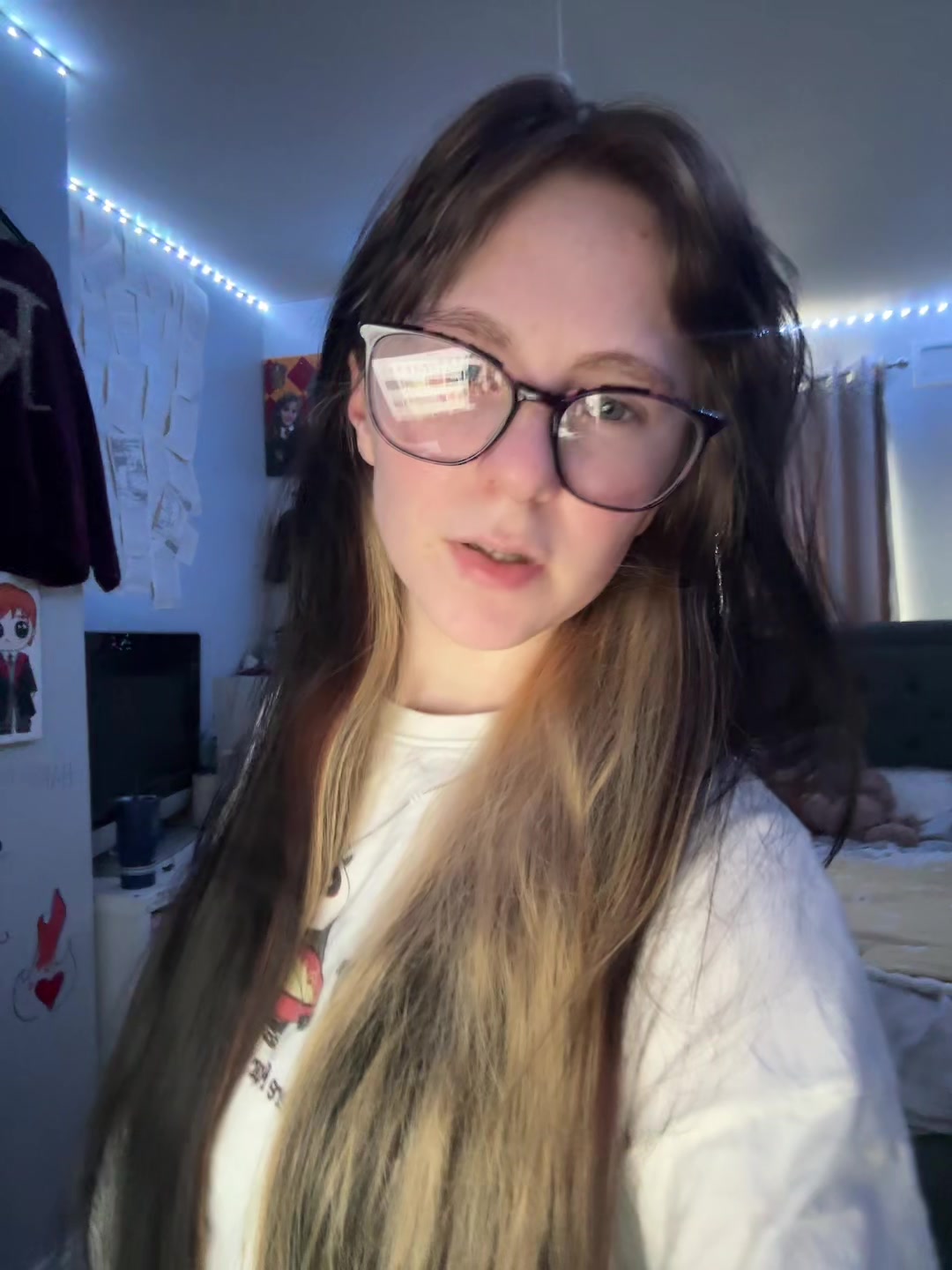 @𝒜𝓁𝒾𝒸ℯ😝