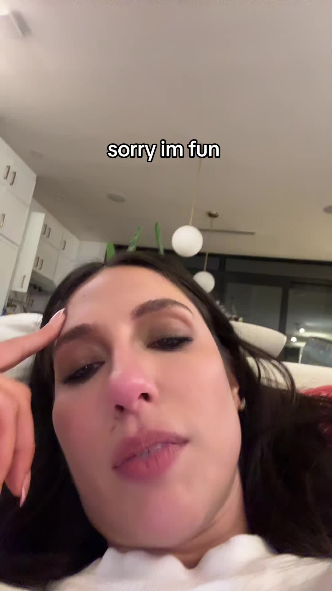 @hellotefi