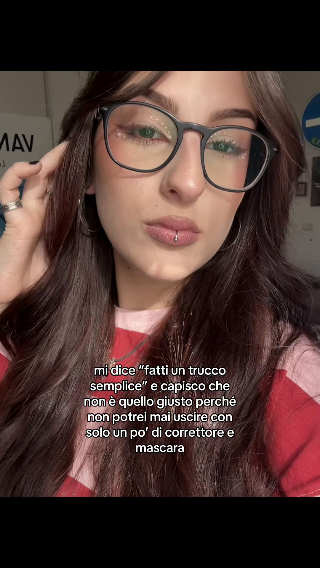 @🦦