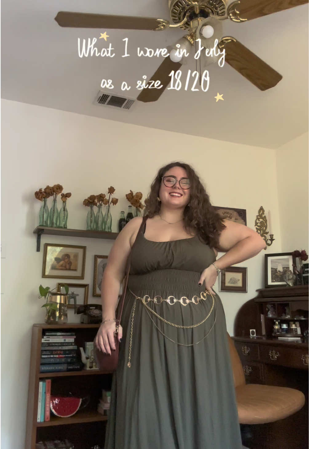 @ash | plus size & cozy vibes ✨