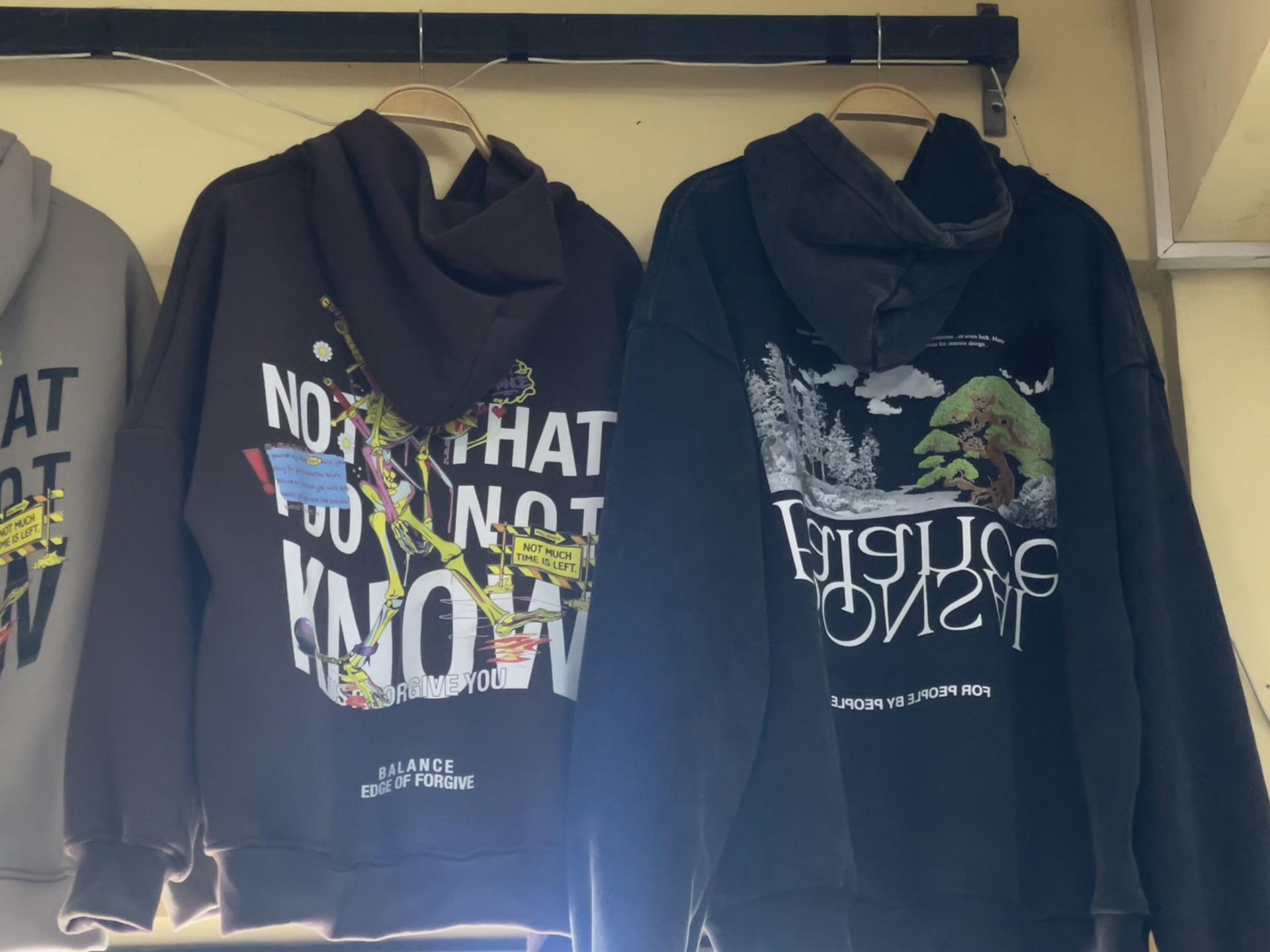 @Ella Clothing